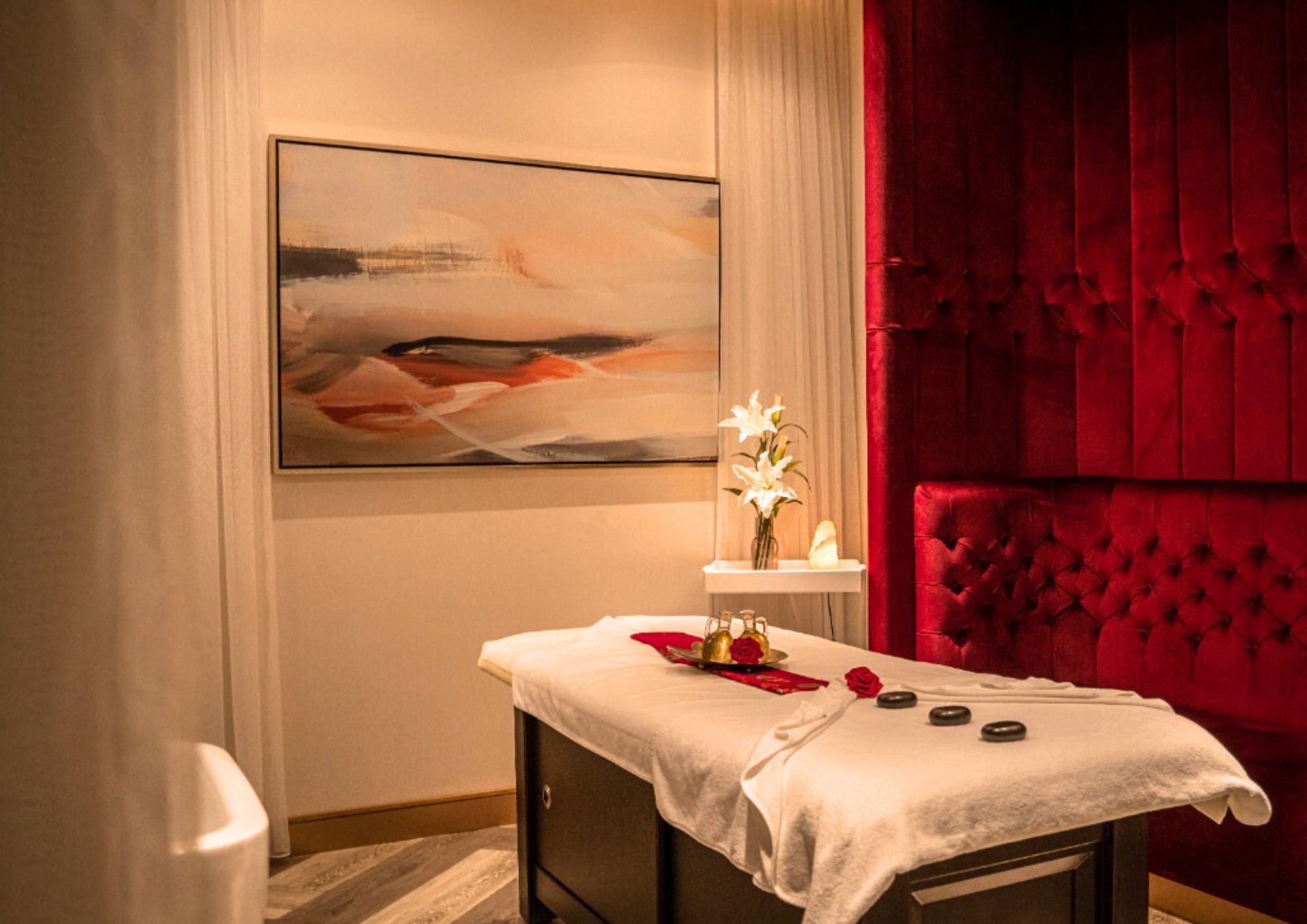 Dreamworks Spa in Embassy Suites by Hilton Marasi Drive Business Bay Dubai