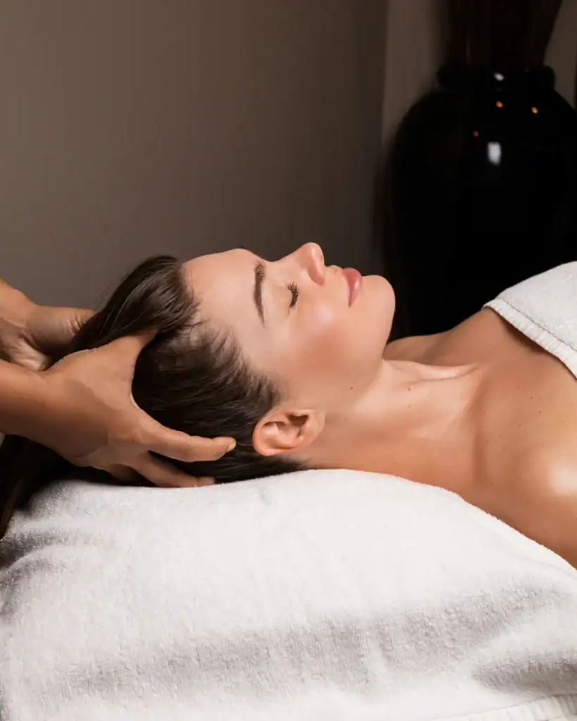 Signature Massage in Dubai at Dreamworks Spa