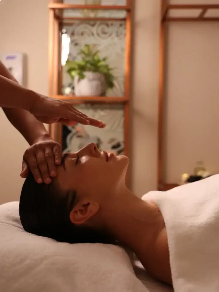 Stress Release Massage in Dubai at The Best Spa in Dubai - Dreamworks Spa